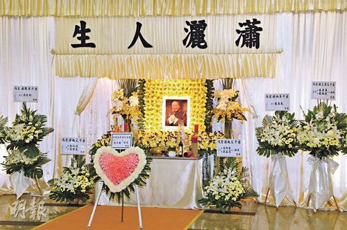 青岛白事24小时一条龙服务 骨灰盒 灵堂灵车